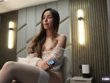 girl cam all day angel_luisa image #7938041