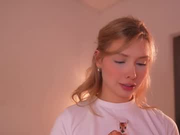 girl cam all day april_blush image #9378663