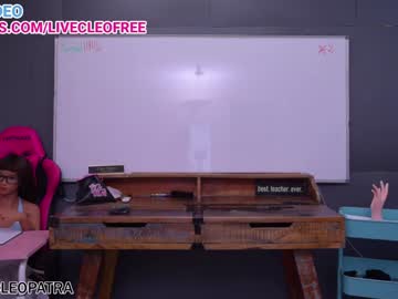 girl cam all day livecleo image #7193200