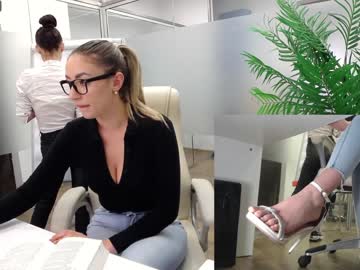 girl cam all day babesgowild image #4359208