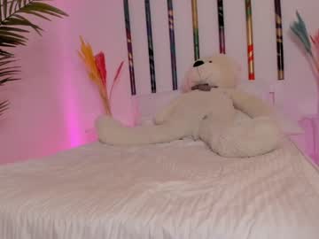 girl cam all day elisa_oliver image #199991