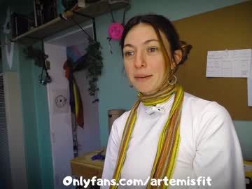 girl cam all day artemisfit image #1424581