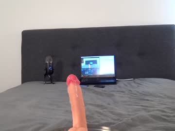 girl cam all day blondehottiekerry image #2743133