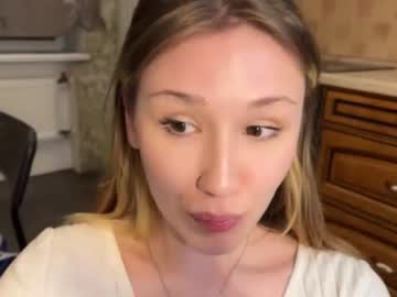 girl cam all day versace_gold__ image #4449539