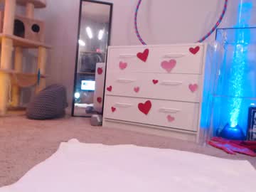 girl cam all day skyewatson image #2481256