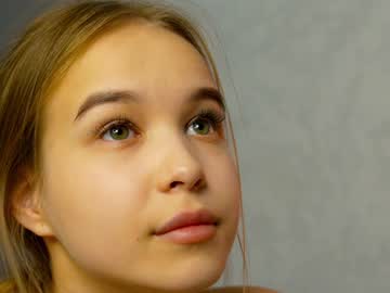 girl cam all day yeepshyy image #7016732
