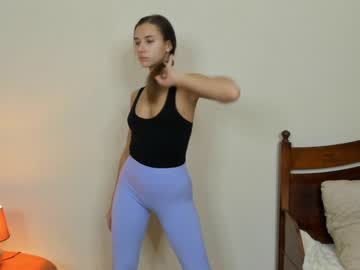 girl cam all day koniginb image #5810240