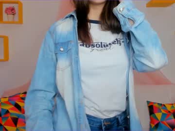 girl cam all day carolineprise image #718445