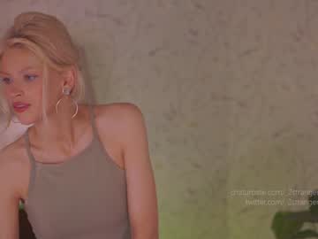girl cam all day _2strangers image #2416914
