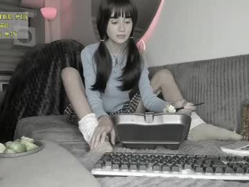 girl cam all day lonelly_lolly98 image #9341932
