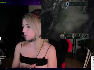 girl cam all day kimilee22 image #2872044