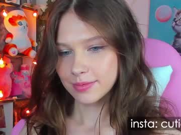 girl cam all day avrora_deis image #6664067