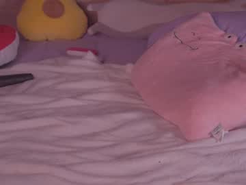 girl cam all day kittenmoon_ image #4998423