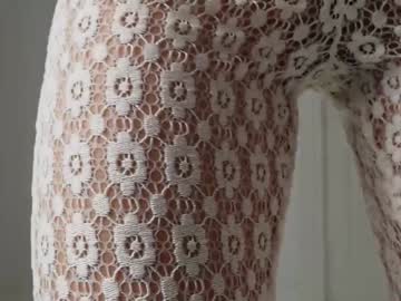 girl cam all day littlegreekflower image #9137975