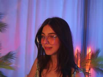 girl cam all day hannasthesia image #3864822