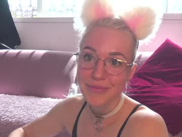 girl cam all day xtina__ image #1572326