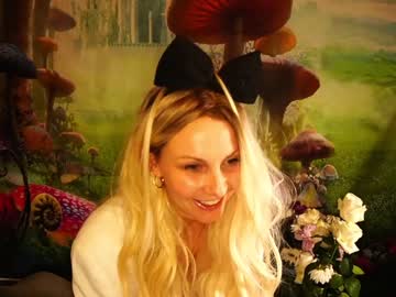 girl cam all day kaileeshy image #1505273