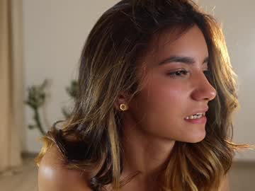 girl cam all day urcutelinda image #8378700