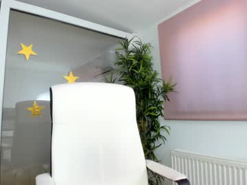 girl cam all day ingridblondy94 image #3636884