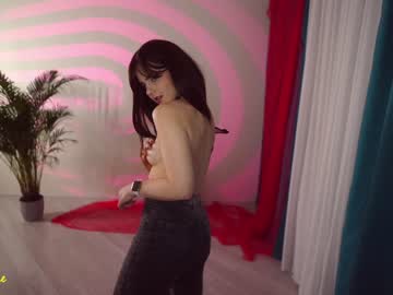 girl cam all day excitease image #2647332
