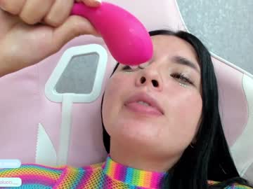 girl cam all day pavlovacoluccii_ image #1666757