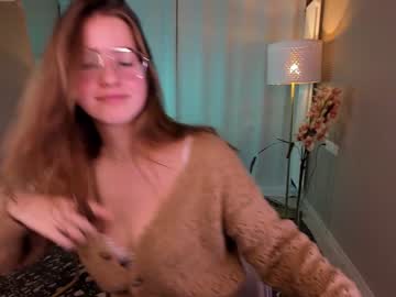 girl cam all day zlata_luna image #381403