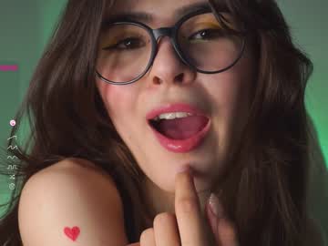girl cam all day amandamedrano image #4851354