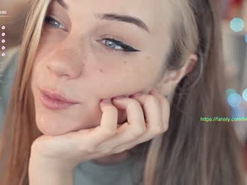 girl cam all day mia_milagros image #2021840