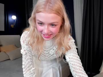 girl cam all day elizabethmad image #4628273