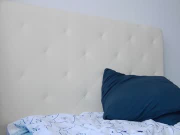 girl cam all day immature_babyy image #2542524