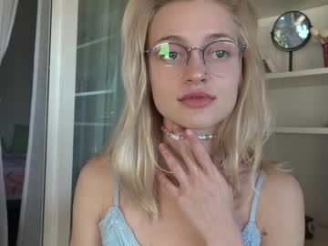 girl cam all day joobeelee image #1312339