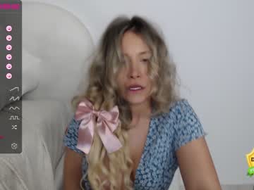 girl cam all day theellenshow image #3754392