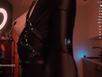 girl cam all day bronnica image #3254297