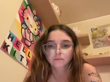 girl cam all day melodykitten23 image #2898835