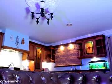 girl cam all day littlee33 image #2135809