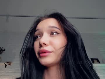 girl cam all day riskyproject image #5447257
