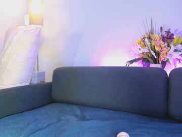 girl cam all day littlee33 image #7518786
