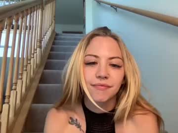girl cam all day sophiaxellen image #2272920