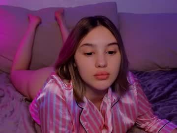 girl cam all day angella_kleee image #8003059