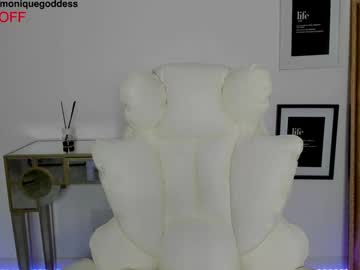 girl cam all day moniqueeass image #7407647