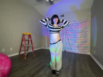 girl cam all day hexivu image #8669996