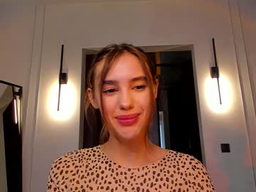 girl cam all day angella_kleee image #2790324