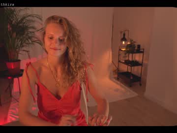 girl cam all day chillwithkira image #2072857