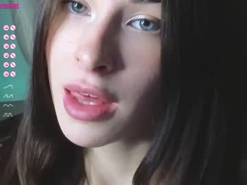 girl cam all day uwunikaa image #4941018