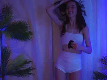girl cam all day hannasthesia image #4071384