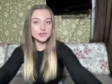 girl cam all day lily_hun image #618935