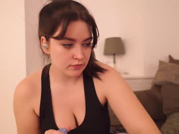 girl cam all day serareads image #8942099