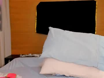 girl cam all day lady_yas image #8614381