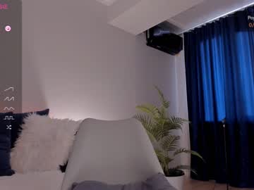 girl cam all day iminako image #6503097