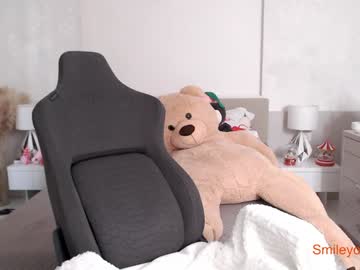 girl cam all day smileyouarehere image #9343408